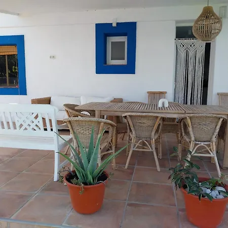 Con Piscina Flor De La Vida Hébergement de vacances Saragosse