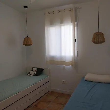 Con Piscina Flor De La Vida Hébergement de vacances Saragosse