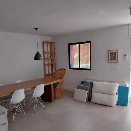 Con Piscina Flor De La Vida Hébergement de vacances *